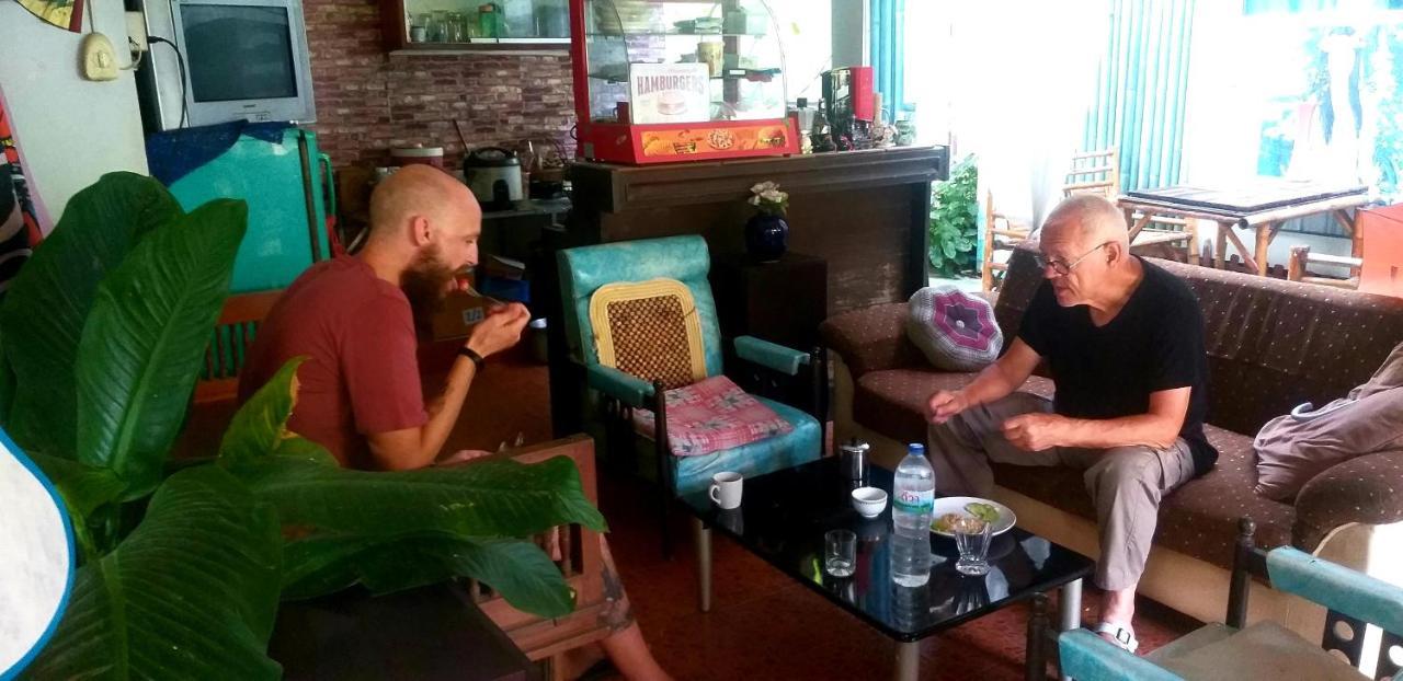 Srikrung Guesthouse Ayutthaya Eksteriør billede