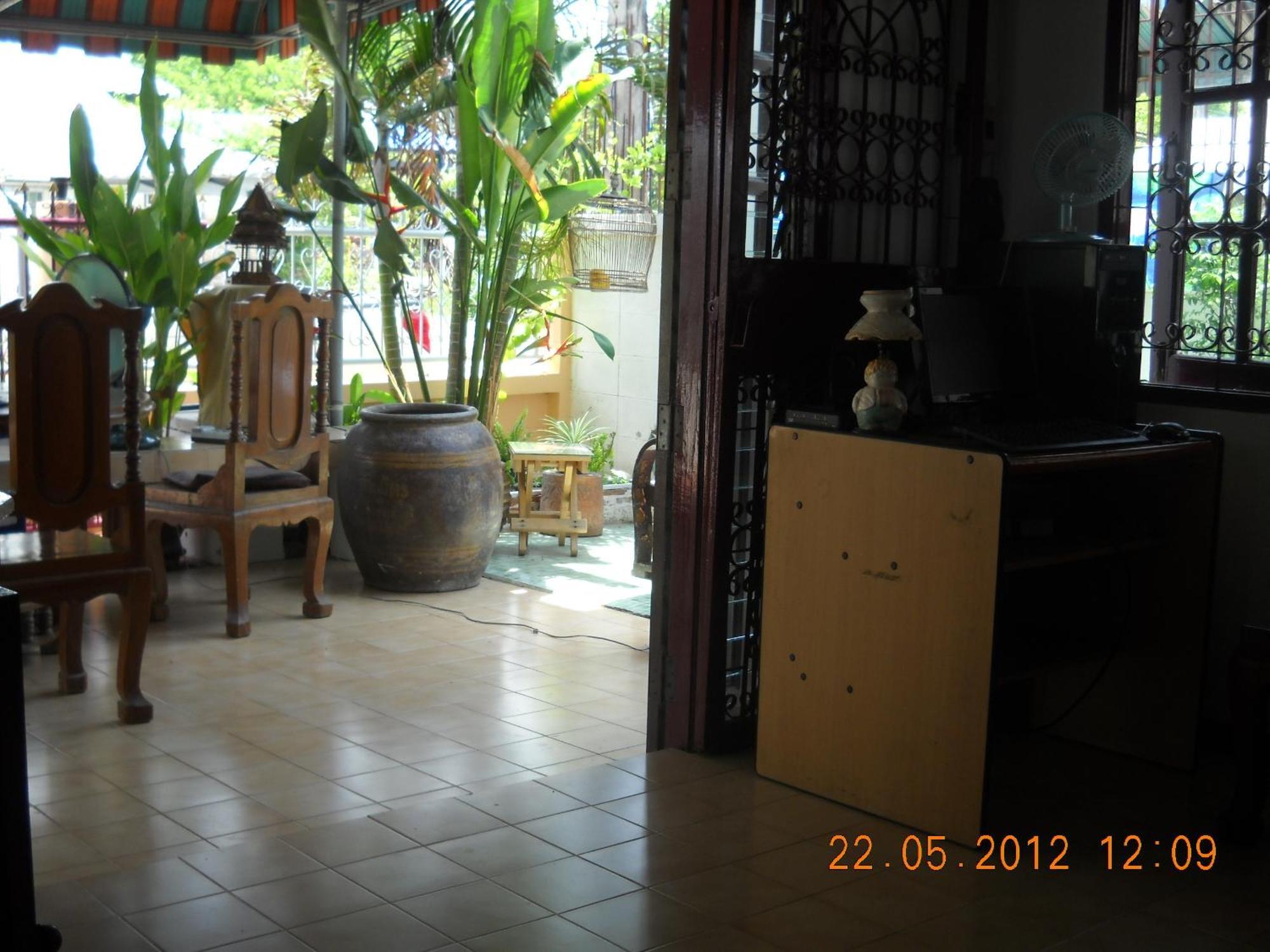 Srikrung Guesthouse Ayutthaya Eksteriør billede