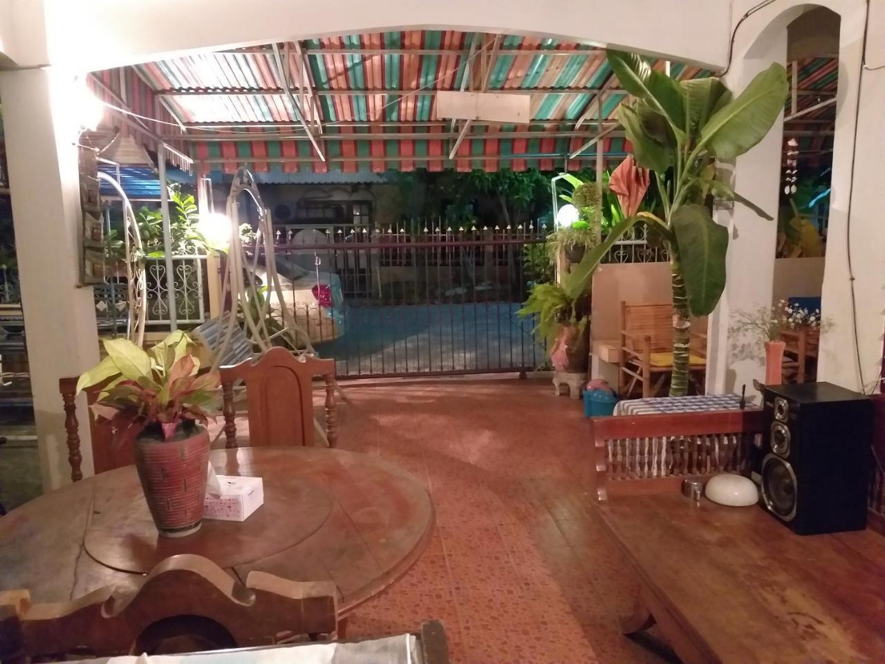 Srikrung Guesthouse Ayutthaya Eksteriør billede