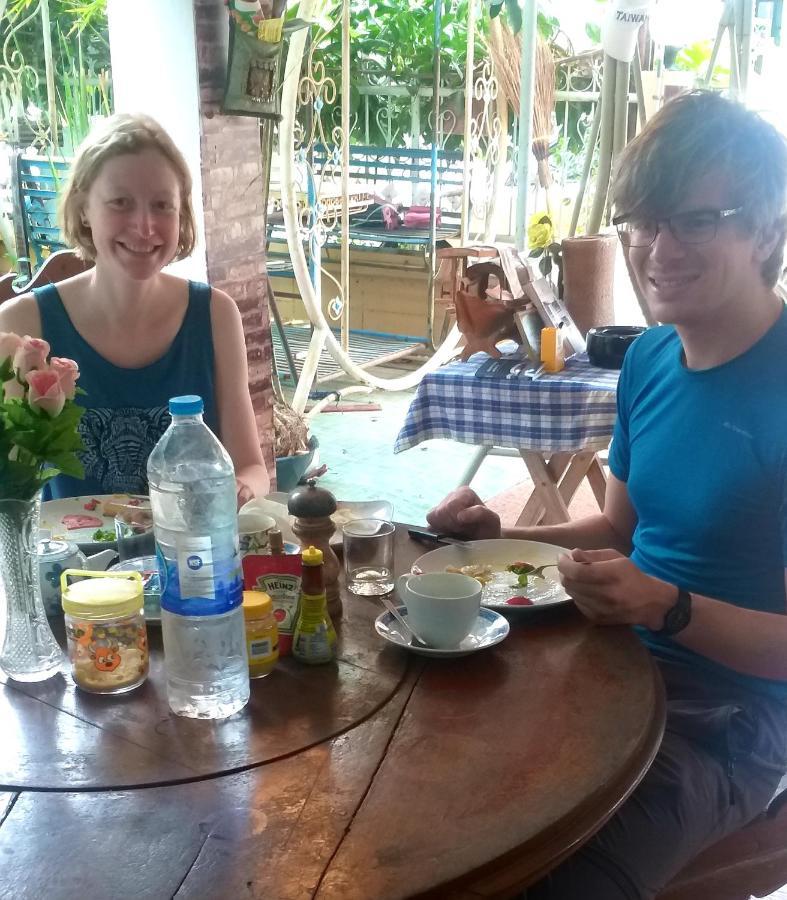 Srikrung Guesthouse Ayutthaya Eksteriør billede